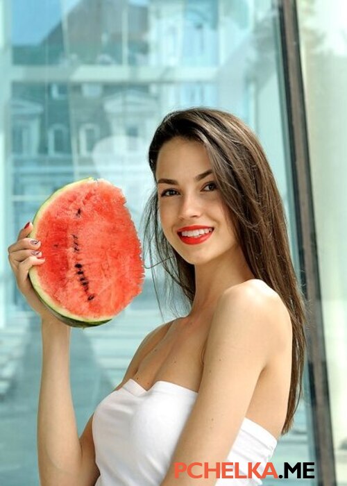 Нелли Нелли